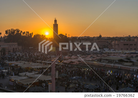 Djemaa el Fna square in Marrakesh 19766362