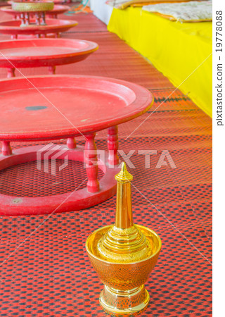golden pour water containers for Buddhist ceremony. 19778088
