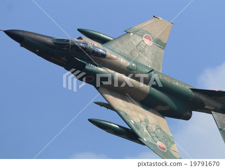Air Self Defense Force fighter twist RF-4E 19791670