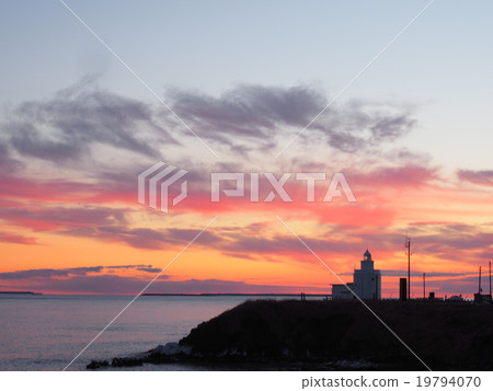 Morning glow of Nayashimpo Cape Morning glow of Nayashimpo Cape 19794070