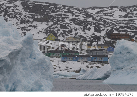Icebergs and townscape of the Arctic Greenland Icebergs and townscape of the Arctic Greenland 19794175