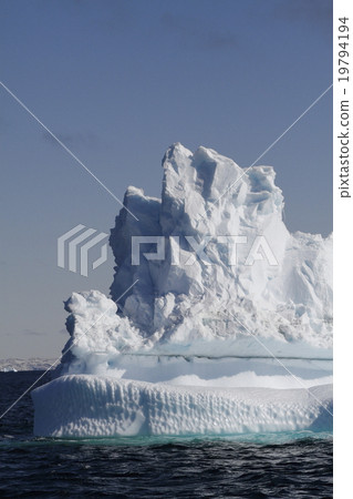 Arctic iceberg 19794194