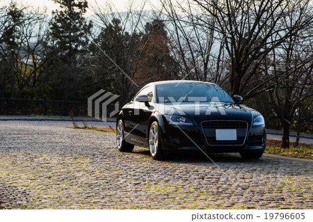 vehicle, audi, on the road 19796605