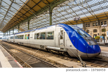 Regional express train at Tours station - France 19798459