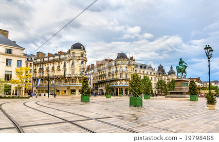 Place du Martroi, the main square of Orleans 19798488