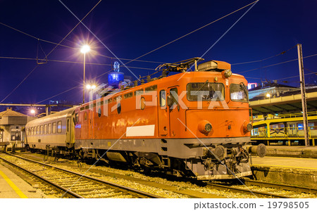 Electric locomotive at Belgrade station - Serbia 19798505