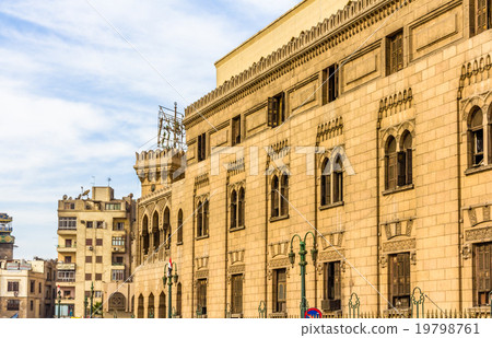 Old administrative building of Al-Azhar - Cairo 19798761