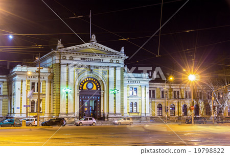 Belgrade Main Railway Station at night - Serbia 19798822
