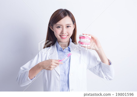 Smile woman dentist doctor Smile woman dentist doctor 19801596