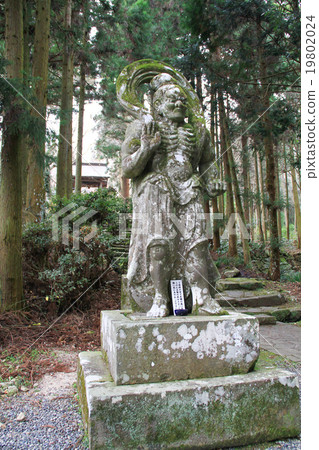 Kimikoji的和服雕像的雕像 Kimikoji的和服雕像的雕像 19802024