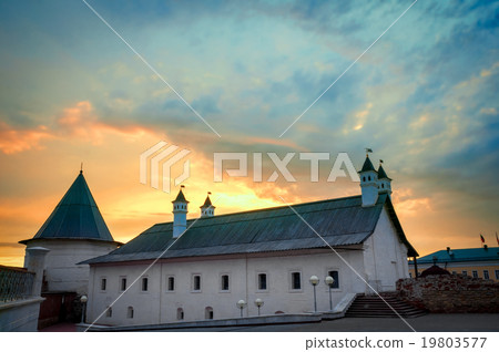 old building in Kazan Kremlin at sunset 19803577