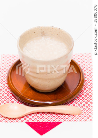 Sweet sake from rice bran Sweet sake from rice bran 19806076
