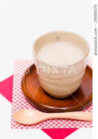 Sweet sake from rice bran Sweet sake from rice bran 19806078