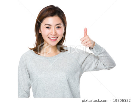 Young woman showing thumb up 19806522