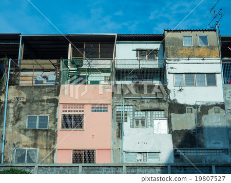 Old resident buildings in Bangkok 19807527