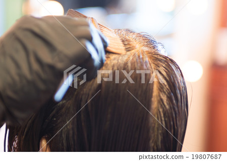 頭髮顏色應用 19807687