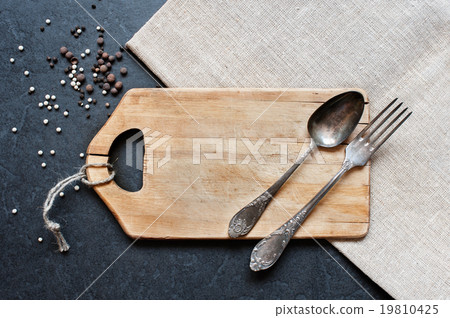 Cutlery setting with vintage details 19810425