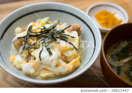 Oyakodon Oyakodon 19811447