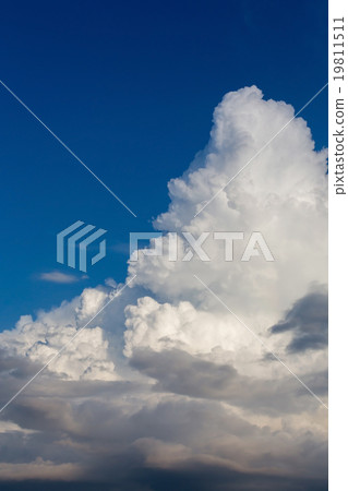 cloud on clear blue sky cloud on clear blue sky 19811511