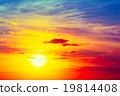 Sun Shining in Bright Sunset Sunrise Sky 19814408