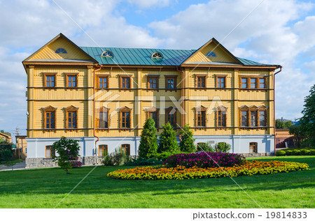 Holy Trinity Seraphim-Diveevo nunnery, Russia 19814833