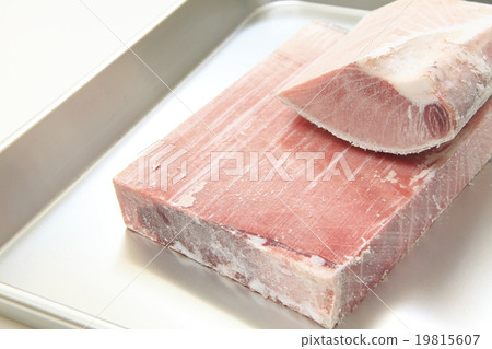 Frozen tuna Frozen tuna 19815607