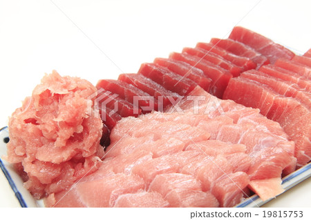 什錦金槍魚生魚片 19815753