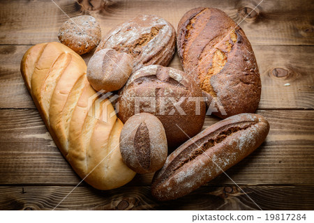 breads 19817284