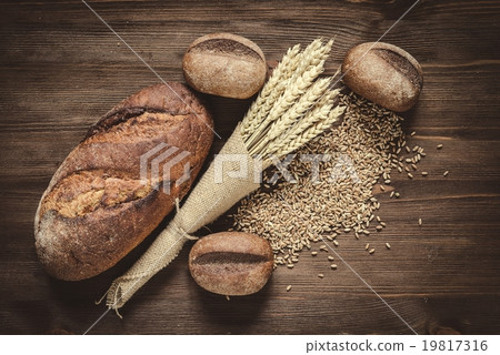 The Bread 19817316
