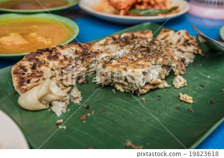 Singaporean local dish 19823618