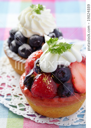 tart, tarte, fruit tart 19824889