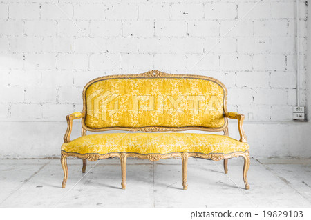 Yellow Retro Sofa 19829103