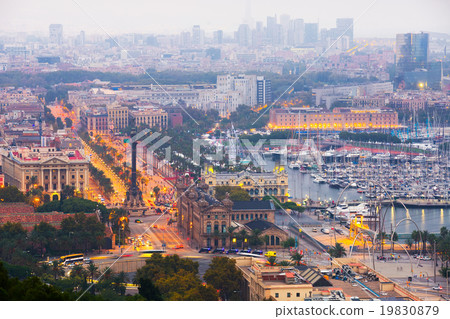 Port Vell at Barcelona in evening 19830879