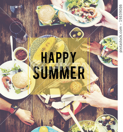 Happy Summer Friendship Beach Vacation Concept 19839086