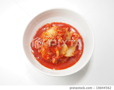 Kimchi in a white dish 19844562