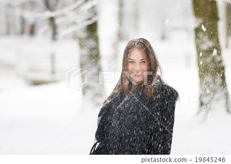 Woman in the snow Woman in the snow 19845246