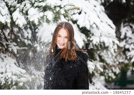 Woman in the snow 19845257