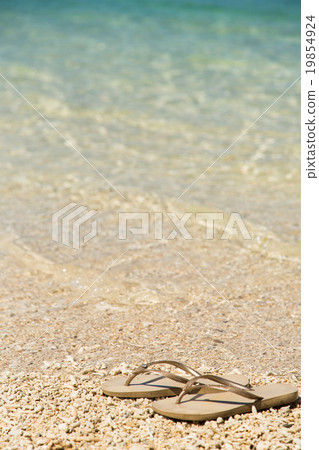 South Island 19854924