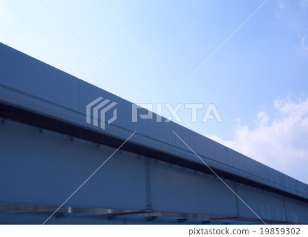 高架橋和天空 19859302