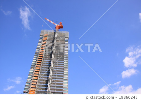 Super skyscraper under construction Super skyscraper under construction 19860243