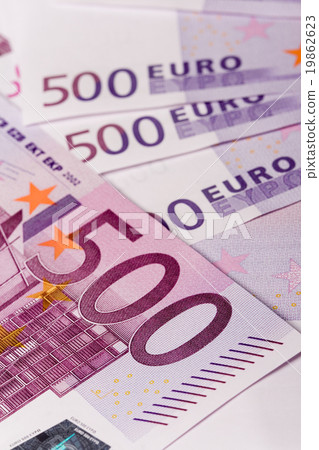 euro banknotes euro banknotes 19862623
