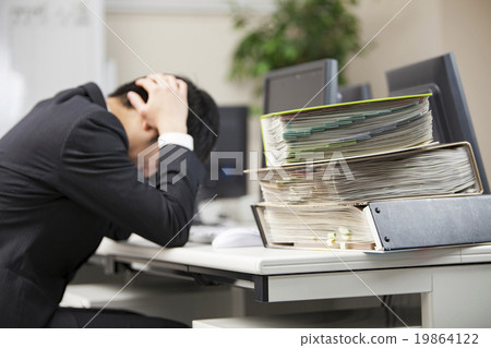 Men working at black companies Men working at black companies 19864122