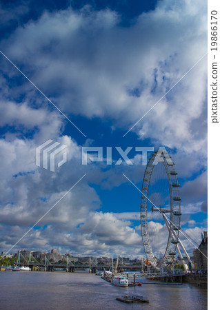 London Eye London Eye 19866170