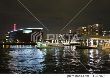 Naka-ko和Kaikyo-kan在晚上 19870738