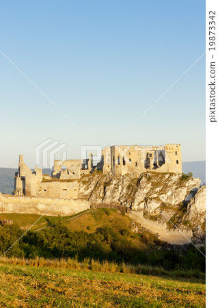 ruins of Beckov Castle, Slovakia ruins of Beckov Castle, Slovakia 19873342