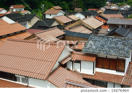 Iwami Ginzan · Townscape of Omori · Ishimori roof tile 19876964