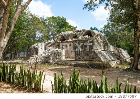 chichen-itza, 19877597