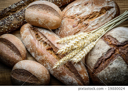 The Bread 19880024