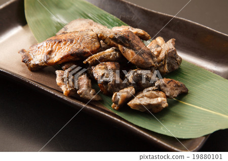 Charcoal grilling of chicken Charcoal grilling of chicken 19880101