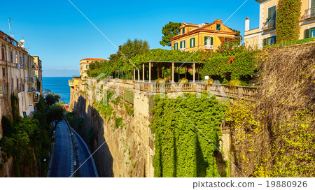 The road to the sea  19880926